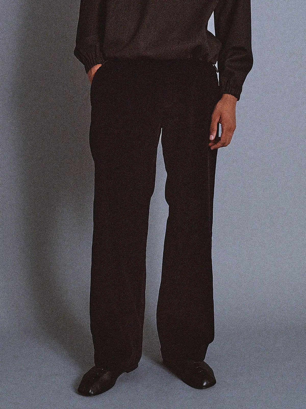Leon Cords in Navy